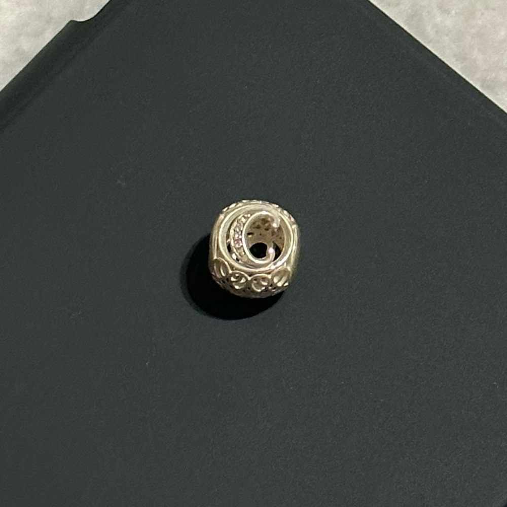 Pandora Charm - letter C